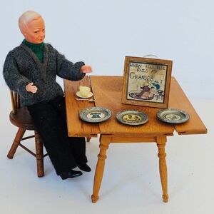 Vtg Dollhouse Miniatures Americana Grandpa Picture 1776 Military Plates Set